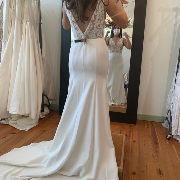 Sarah Seven Easton Lace Top Wedding Dress - Picture 6 of 6